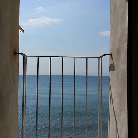 Balcone Sulla Spiaggia Cefalù Zewnętrze zdjęcie